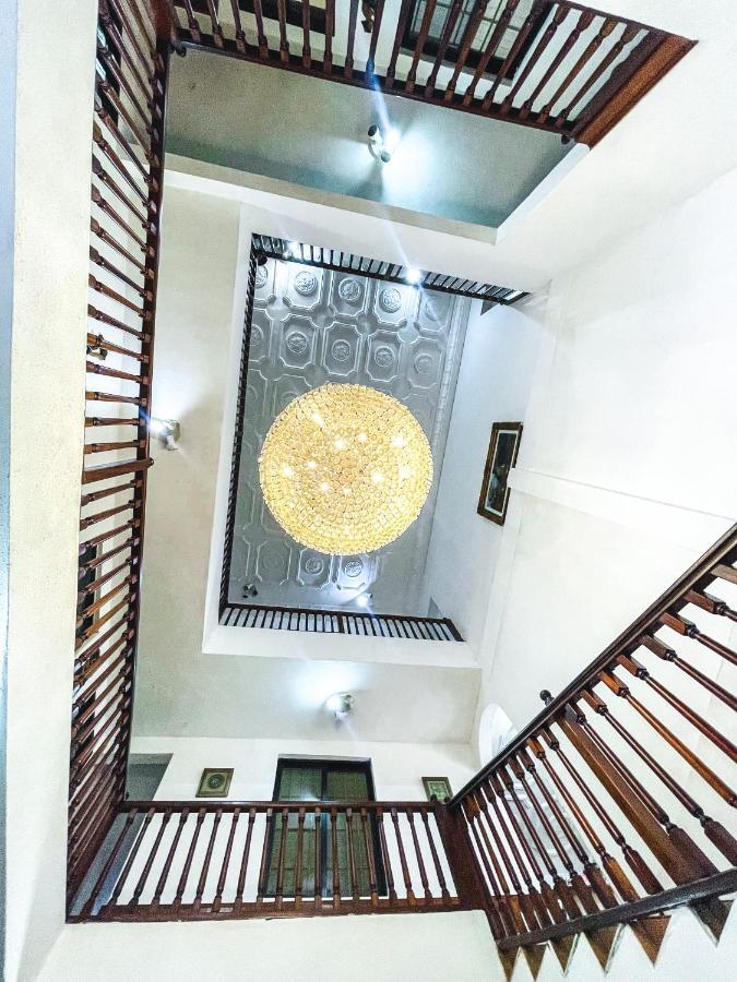 Hill View Hotel Mccarthy Hills Botianaw Экстерьер фото