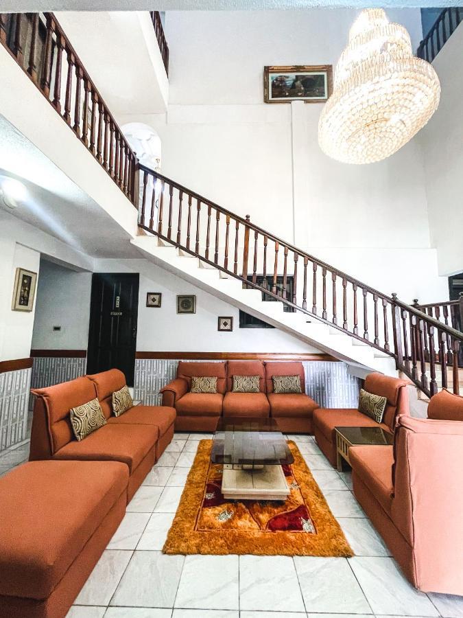 Hill View Hotel Mccarthy Hills Botianaw Экстерьер фото