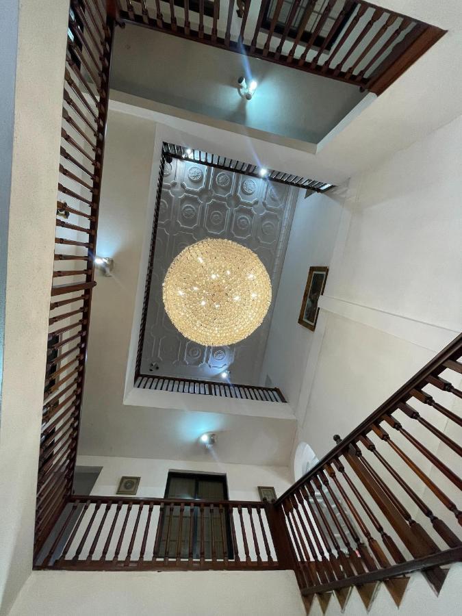 Hill View Hotel Mccarthy Hills Botianaw Экстерьер фото