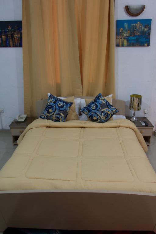 Hill View Hotel Mccarthy Hills Botianaw Экстерьер фото