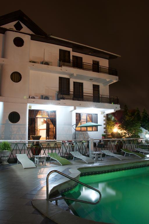 Hill View Hotel Mccarthy Hills Botianaw Экстерьер фото